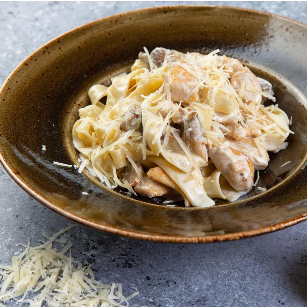 Fettuccine Chicken Alfredo